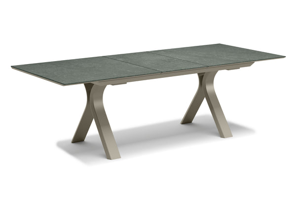 Baixa Dining Table in Silver
