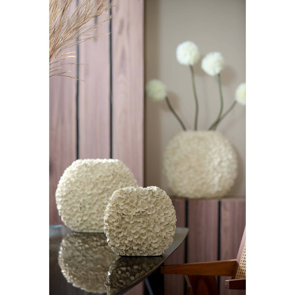 Vase in Cream