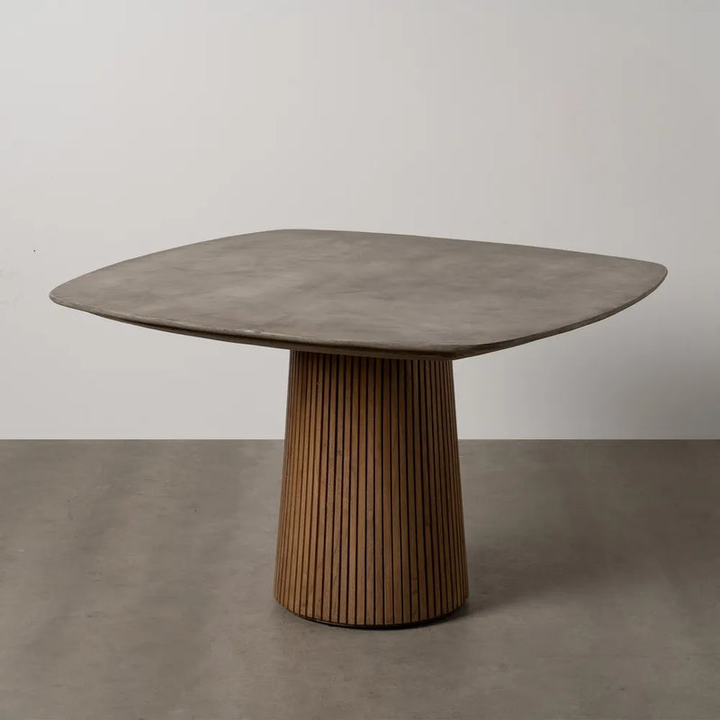 Dining Table in Wood and Concrete