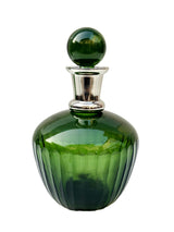 Carafe in Green Glass with Stopper - C