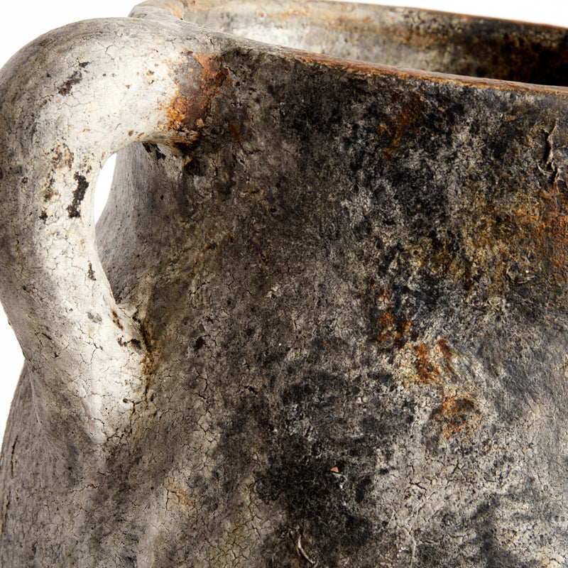 Pot / Vase - Grey