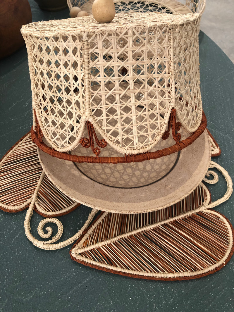 Food Dome - Handmade in Iraca Palm, natural-brown