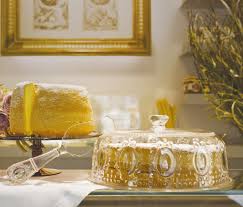 Acrylic Cake Stand