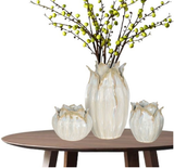 Vase in Ceramic - Cream colour, L