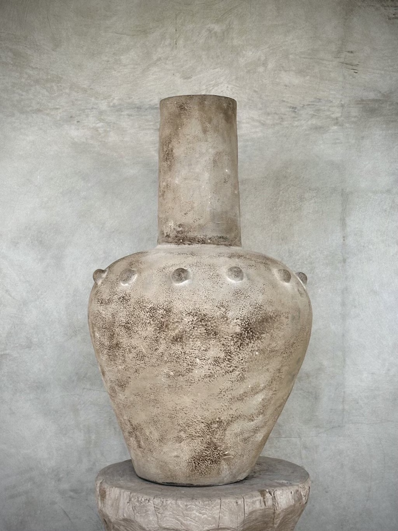 Vase / Pot - L