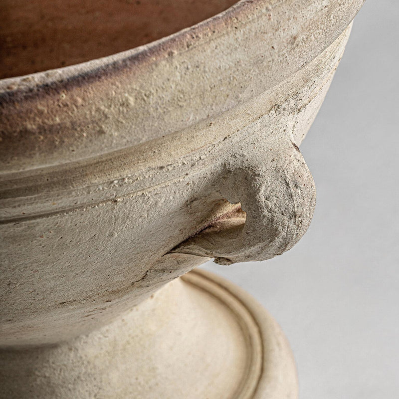 Pot/ Centrepiece in Terracotta