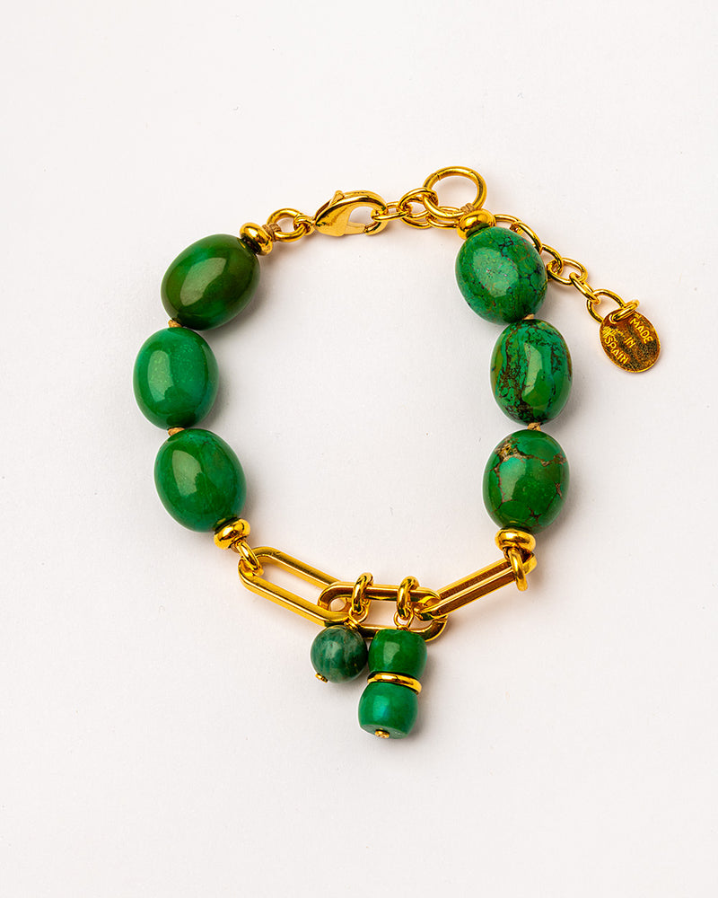 Bracelet with Green Howlite - Handmade
