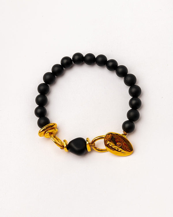 Bracelet with Onyx and Gold Plated Details - Handmade