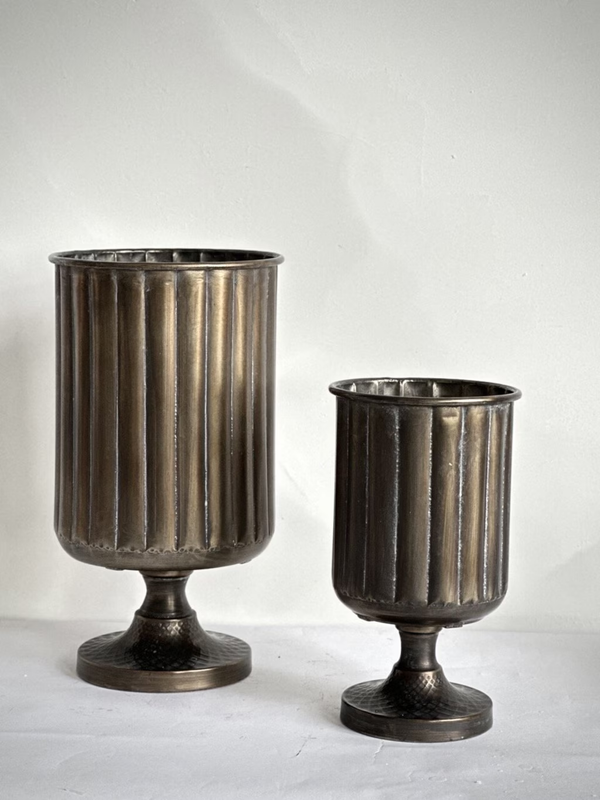 Vase pair - metal (Set of 2)