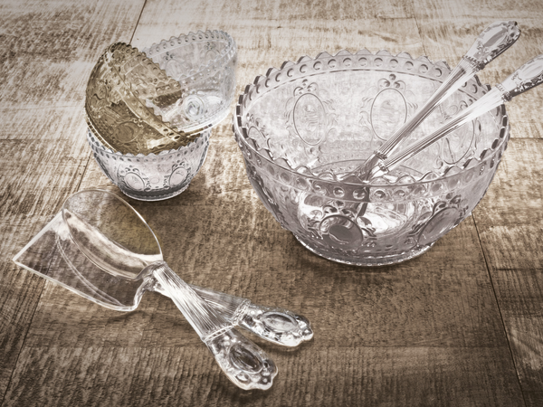 Acrylic Salad Bowl with Servers
