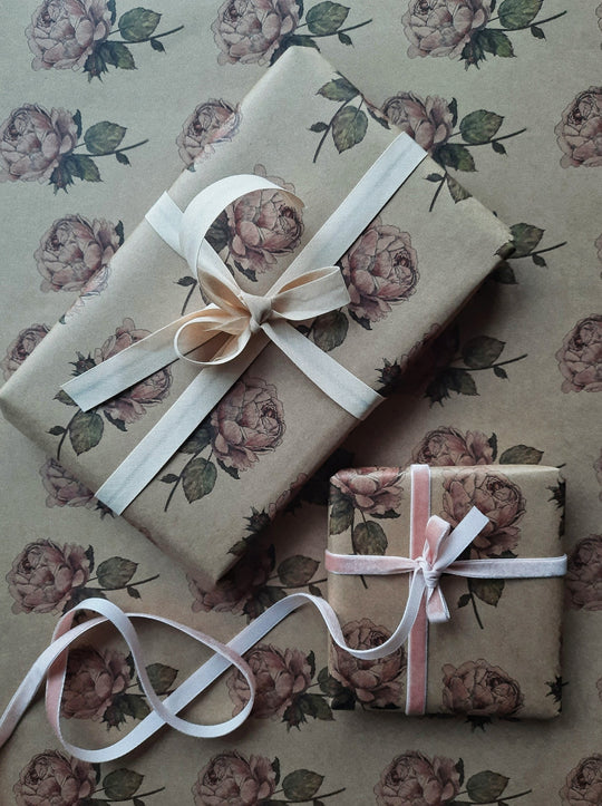 Wrapping Paper; vintage rose - SET OF 3 pieces