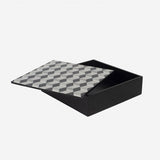 Lacquer box w 3D pattern black/white